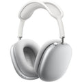Pear air max’s headphones